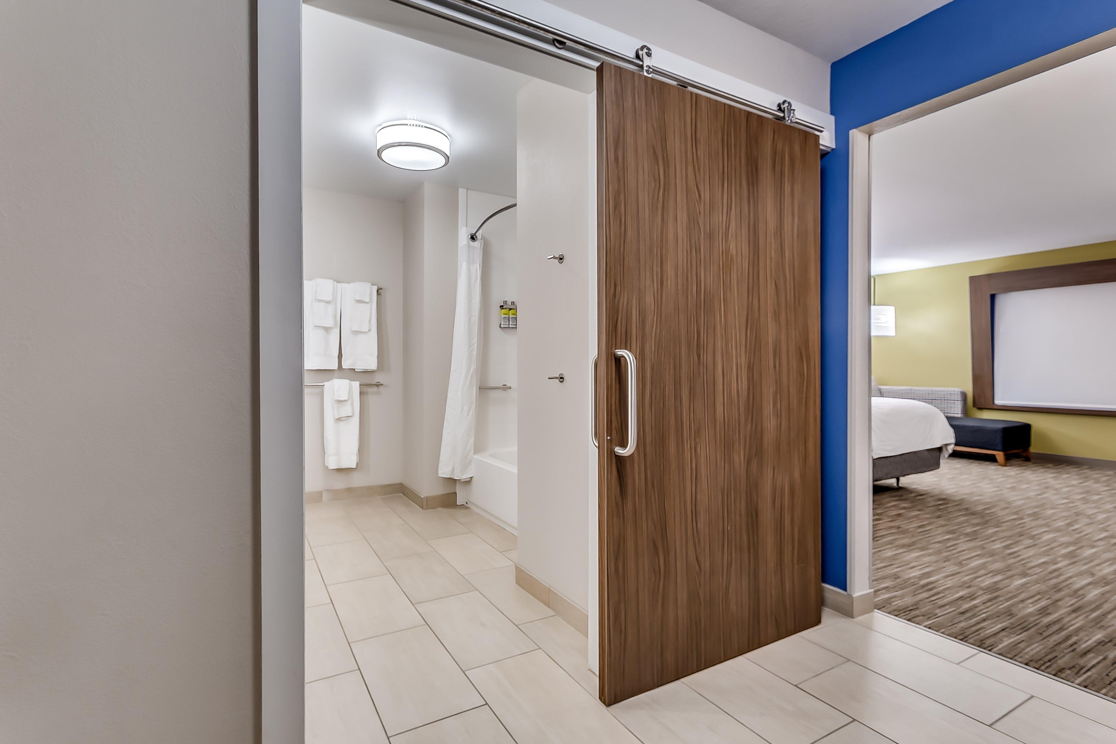 Holiday Inn Express & Suites Hammond By Ihg Exterior foto